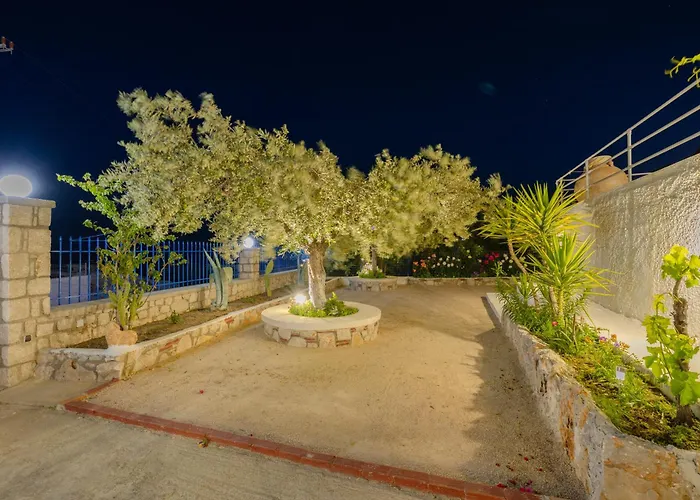 Endless Blue Stegna Vakantiehuis