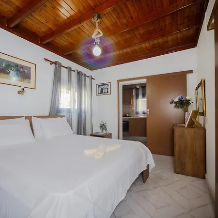 Endless Blue Stegna Vakantiehuis Archangelos (Rhodes)