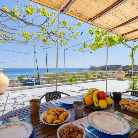 Endless Blue Stegna Vakantiehuis *